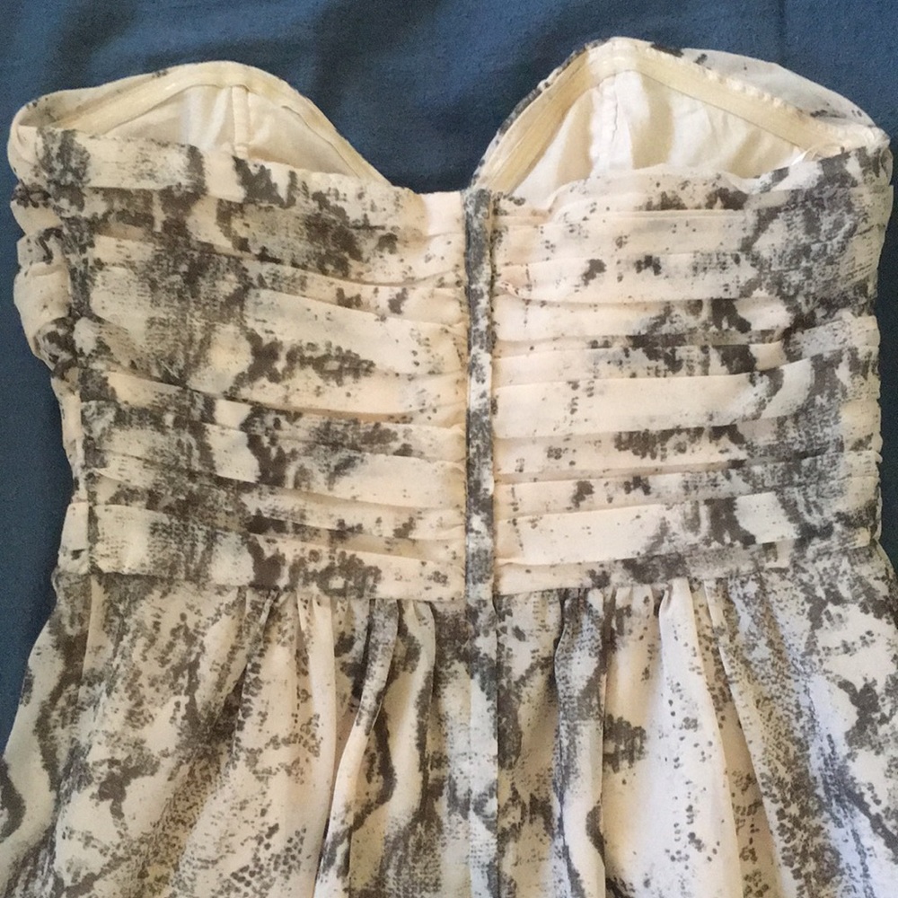 Mini Dress - Picture 4 of 4